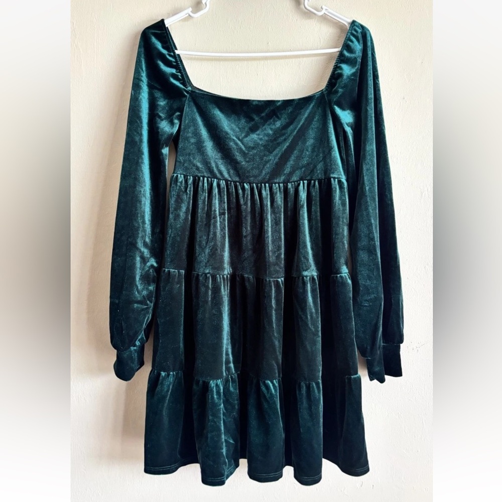 Altar’d State Dress Size XS Emerald Green Velvet Tiered Long Sleeve NEW